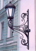 Кованый фонарь №44 в Екатеринбурге фото
