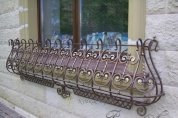 Кованая подставка для цветов №122 в Екатеринбурге фото