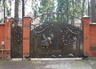 283. Ворота в Екатеринбурге фото
