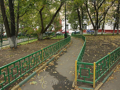 Газонное ограждение кованое №49 в Екатеринбурге фото
