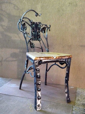 Кованый стул №52 в Екатеринбурге фото