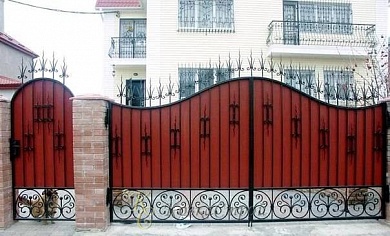 229. Ворота в Екатеринбурге фото
